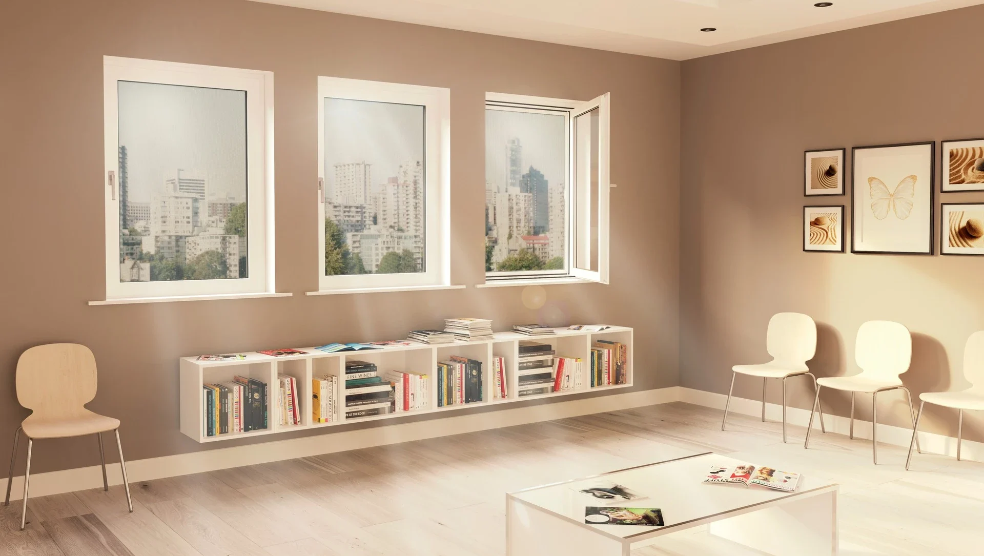 Modernes Wohnzimmer mit großen Fenstern und stilvoller Einrichtung